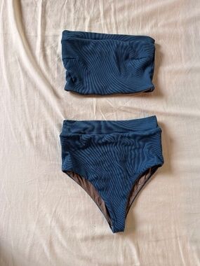 Acacia High waisted set
